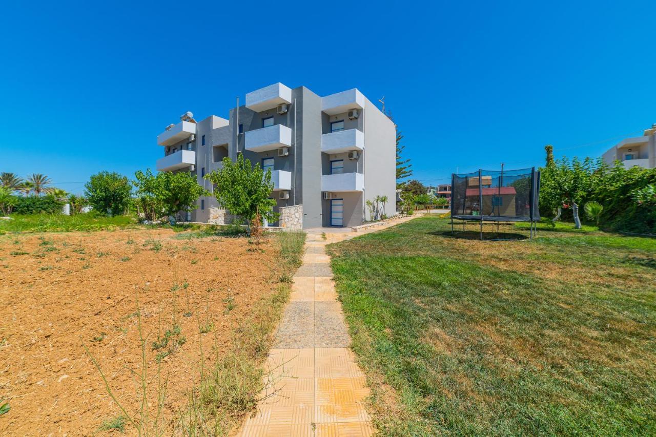 Blue Dream Hotel Stavromenos  ภายนอก รูปภาพ