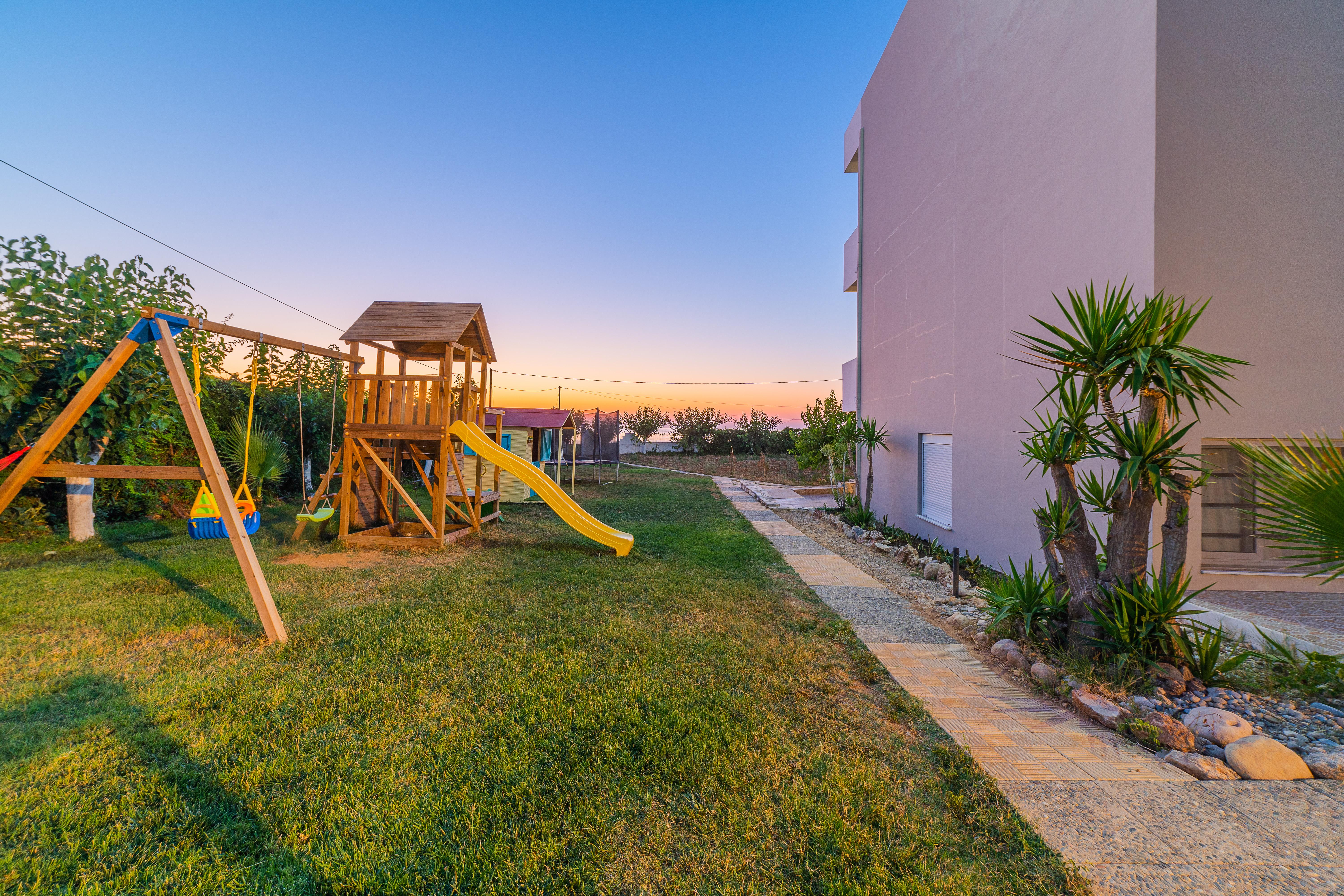 Blue Dream Hotel Stavromenos  ภายนอก รูปภาพ