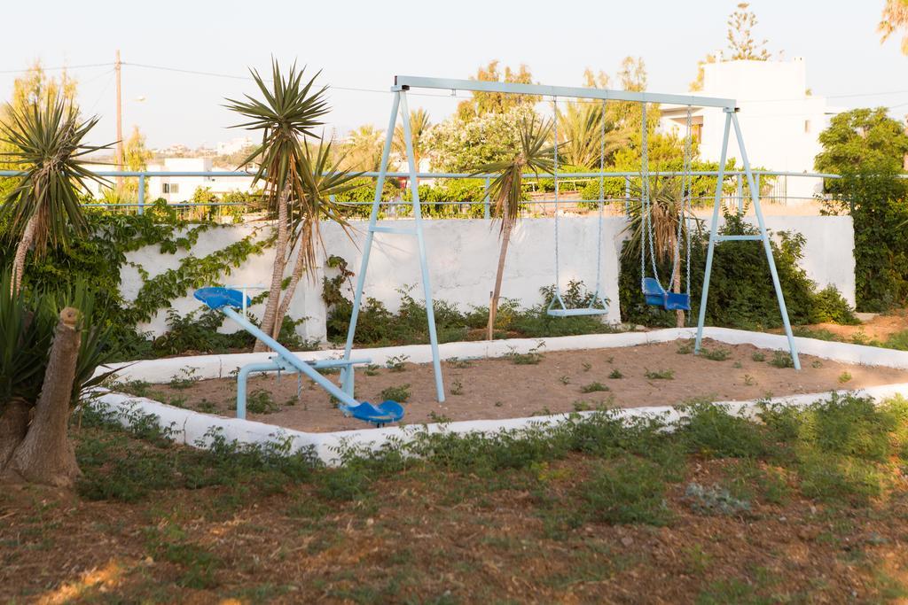 Blue Dream Hotel Stavromenos  ภายนอก รูปภาพ